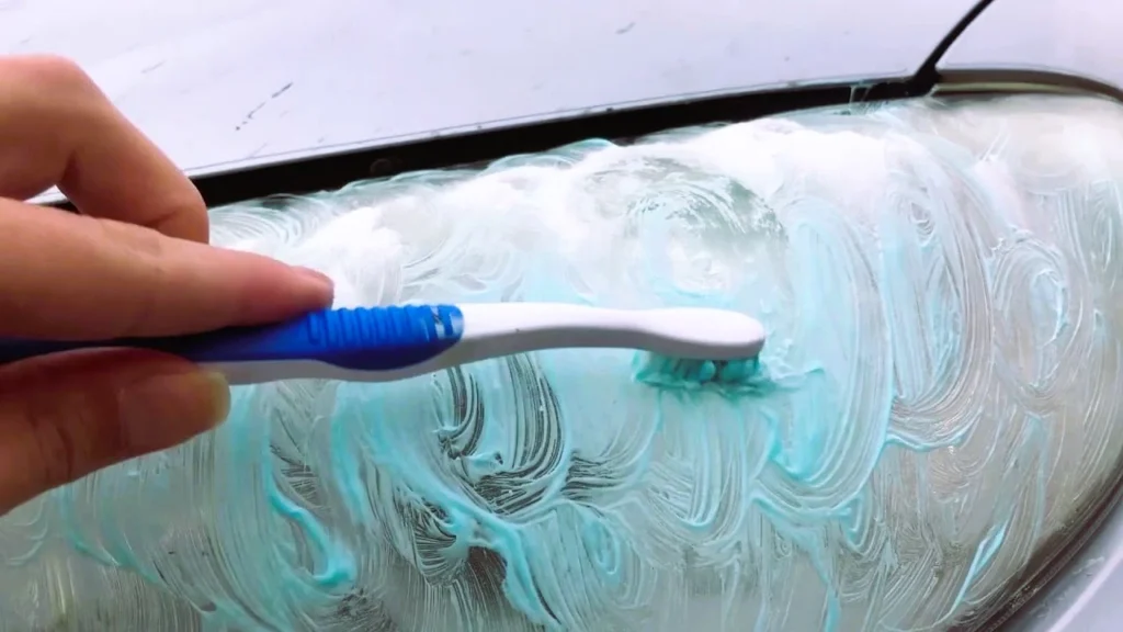 How to clean car headlights with toothpast