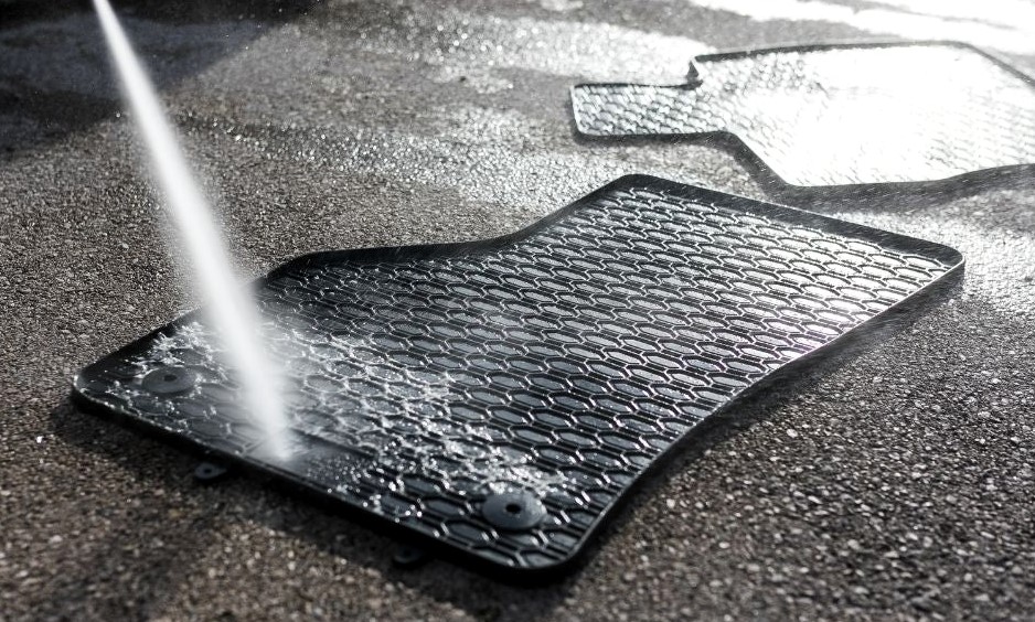 How to Clean Rubber Car Mats